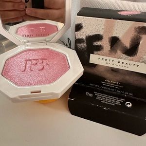 Fenty beauty highlighter